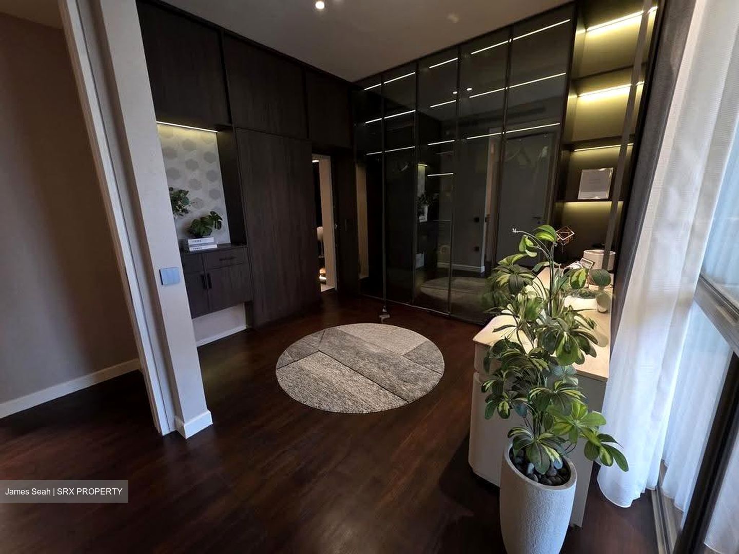 Lloyd Sixtyfive (D9), Apartment #614659501